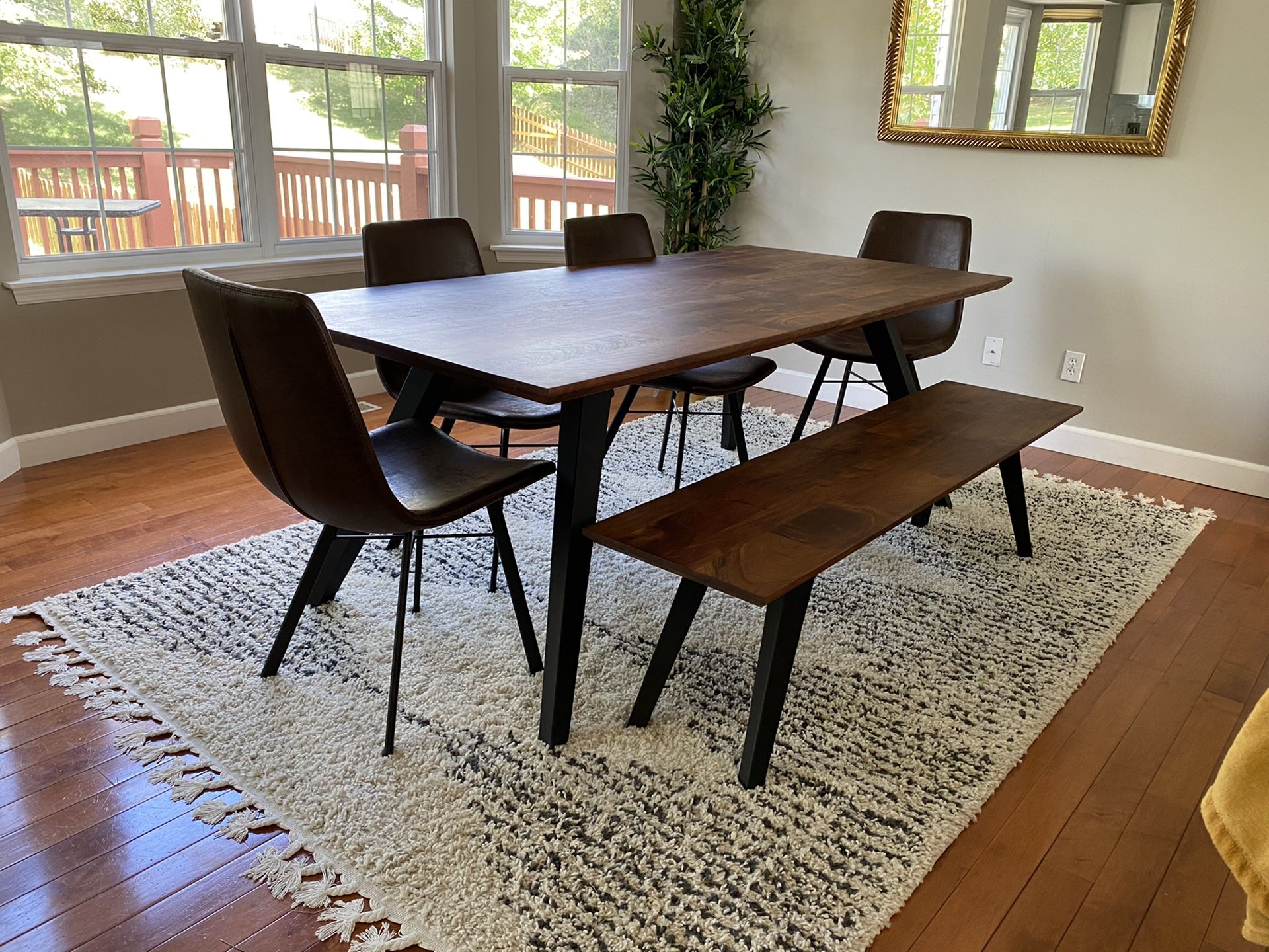 Kitchen or dining table set