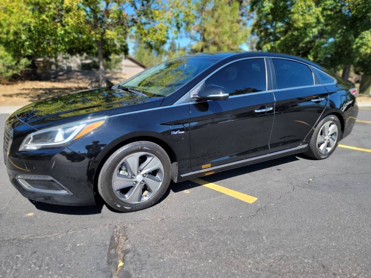 2016 Hyundai Sonata Hybrid