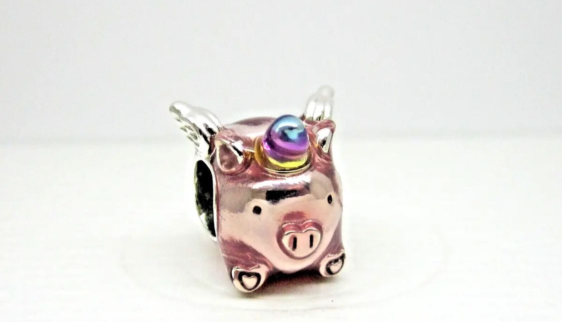 PANDORA Flying Pig Charm 🐷 