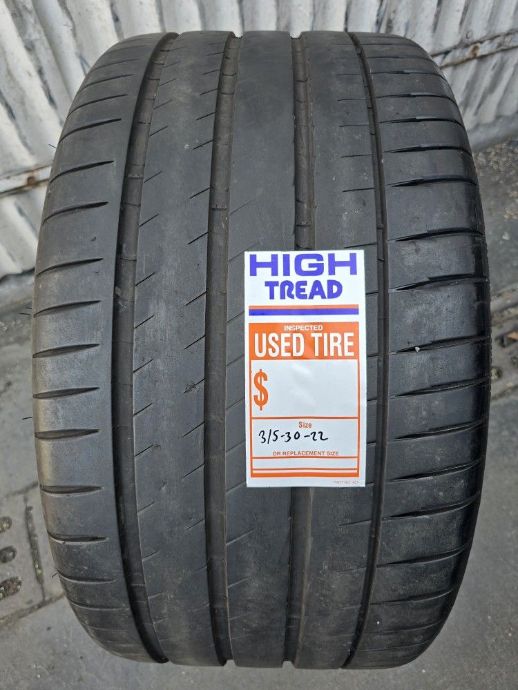 (1) 315 30 22 Michelin Pilot Sport 4S Tire