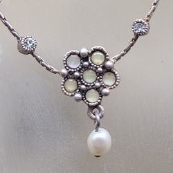 MOTHER OF PEARL WITH GENUINE FRESHWATER PEARL 