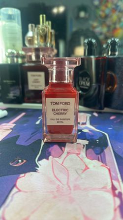 TOM FORD Electric Cherry Authentic
