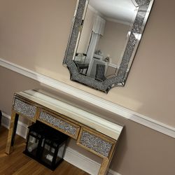 Mirror And Console Table 