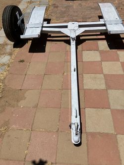 Car tow dolly.