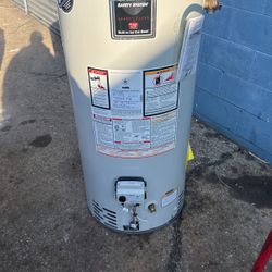 Gas Water Heater 40 Gallon Short 