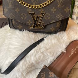 handbag for Sale in Homeland, CA - OfferUp