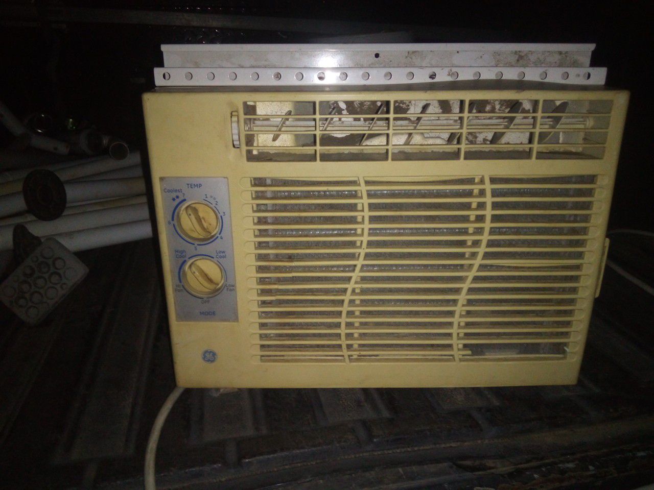 Ge air conditioner works great