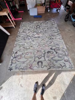 Large Floral Area Rug