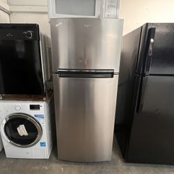New Scratch And. Dent Stainless Steel 28” Wide Whirlpool Refrigerator 
