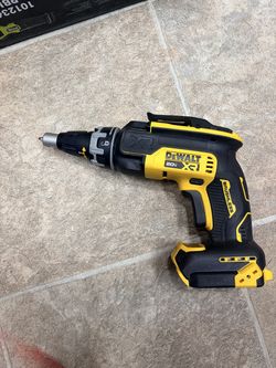 Drywall screw gun