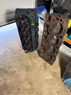 Big Block Chevy BBC Cylinder Heads – Pair – Complete