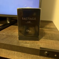 Sauvge Dior Perfume 