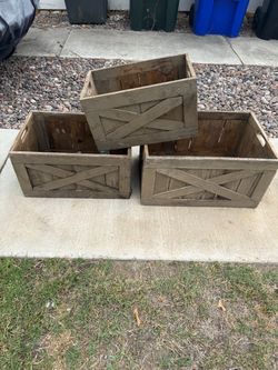 Wood decoration crates various sizes