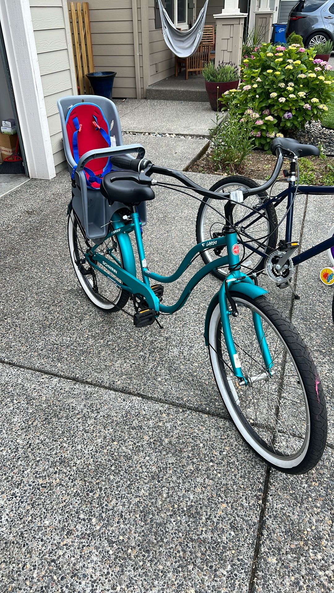 Schwinn 7 speed bike with child seat
