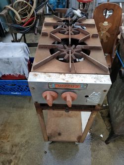 MURRAY'S WOLF TWO BURNER  STOVE 65.00 obo