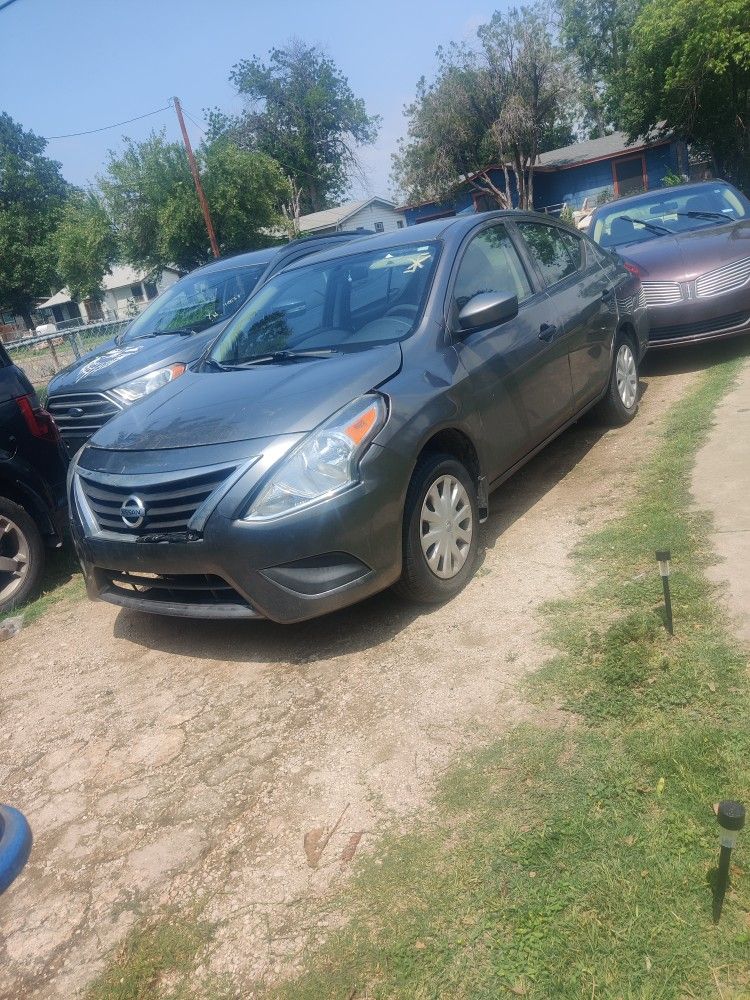 2018 Nissan Versa S