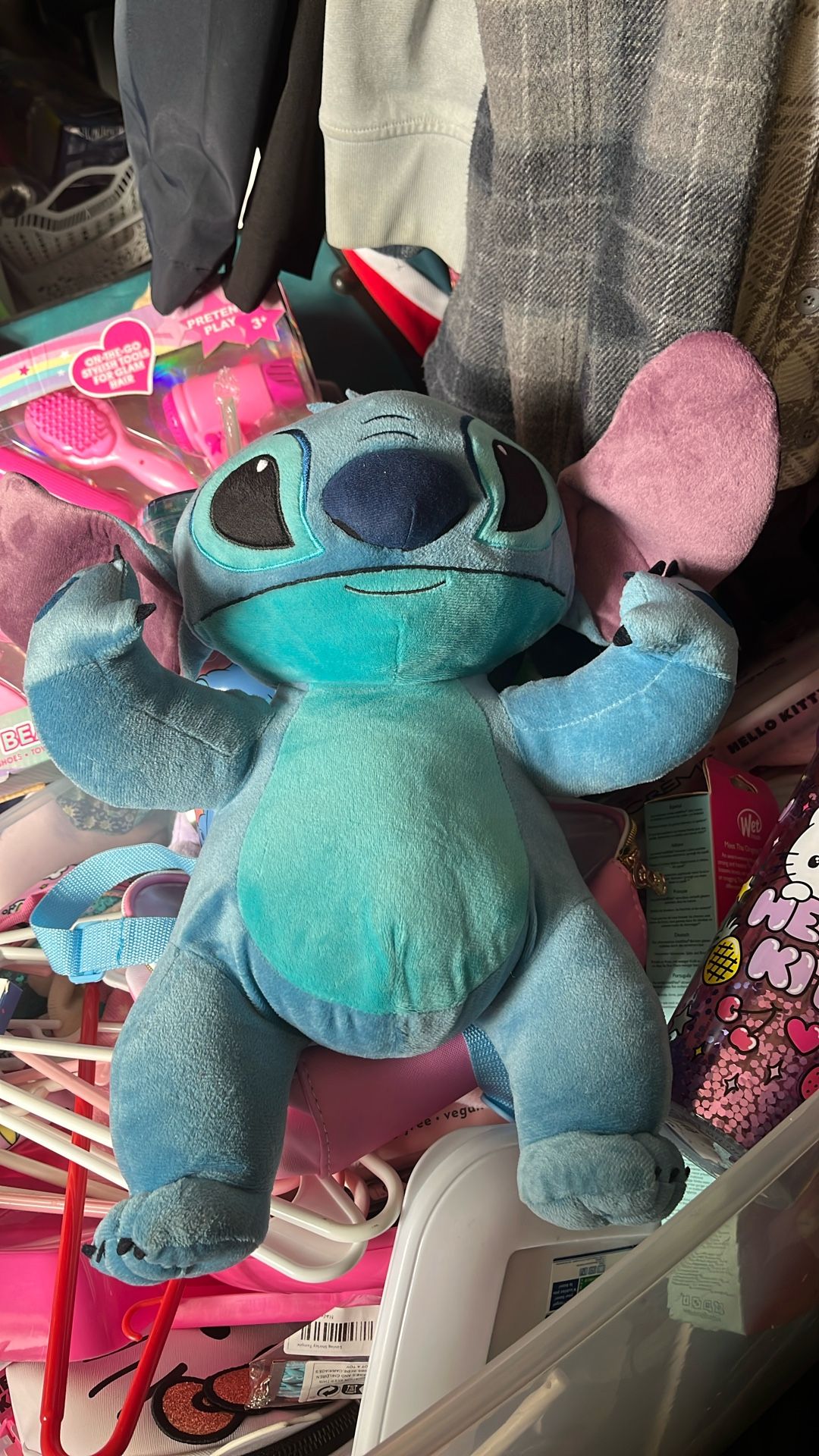 Stitch plushy backpack