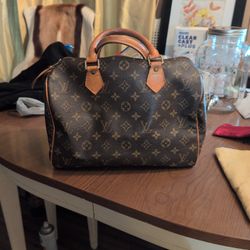 Authentic Vintage Louis Vuitton Speedy | 1990 | Clean Interior | Dust Bag + Lock
