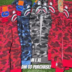 BAPE HOODIE ZIP UP
