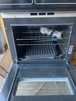 24 in. Single Gas Wall Oven in White