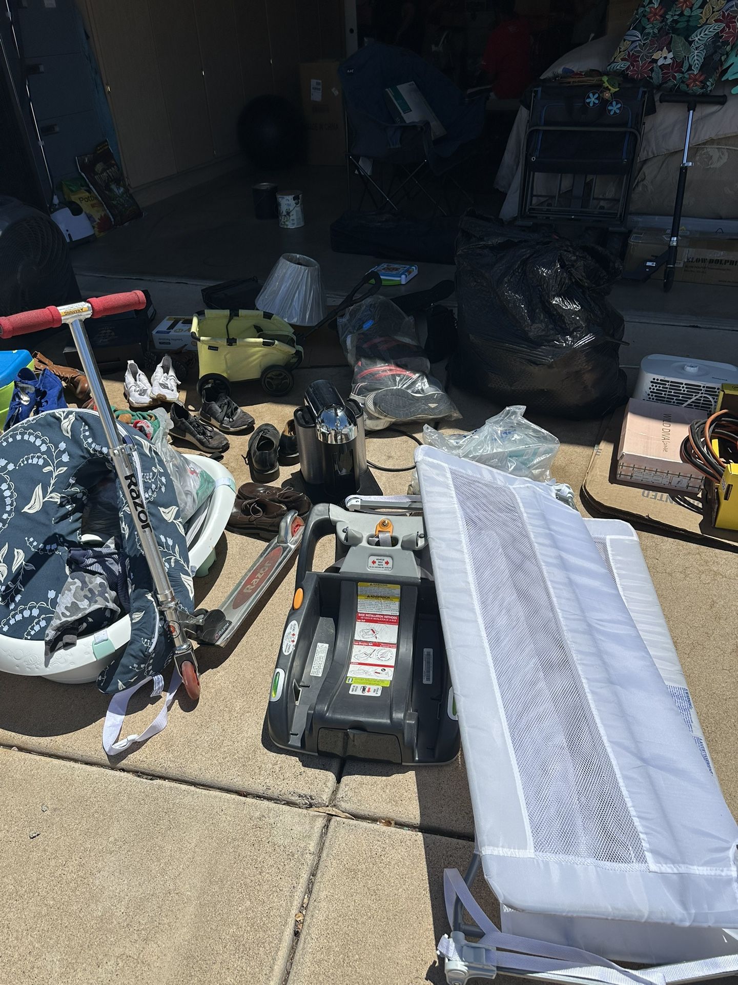 Garage Sale 6/2 44th St And Greenway