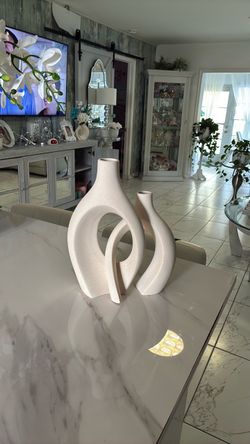 2 piece vase set