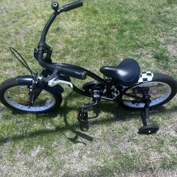 ELECTRA BEACH CRUISER bike  training wheels 16” wheels in like new condition bicycle 