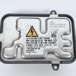 2012-2018 Mercedes-Benz CLS550 Headlight Ballast Control Module A(contact info removed) OEM