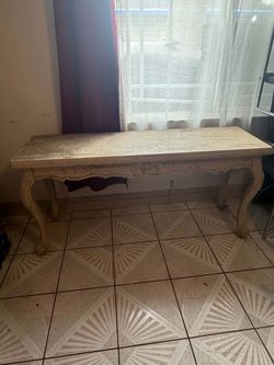 Console table