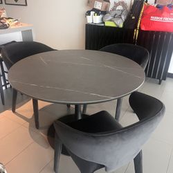 Dining Set