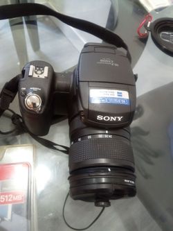 Sony digital camera 📸 cash180$ cash only