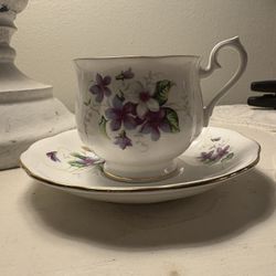 Royal Chelsea Tea Cup And Saucer 333A