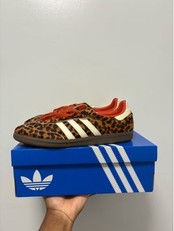 Sz 11 women’s cheetah print sambas worn once pass as ds