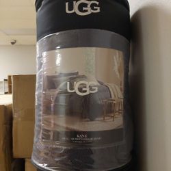 UGG Comforter Set