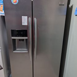 Refrigerator model FGHC2331PFAA