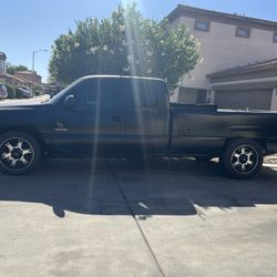 20” Rims And Tires 255s Front 275s Back 500$ 