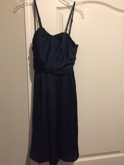 SPECIAL OCCASION NAVY BLUE DRESS! (Size 4)