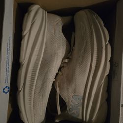 Hoka Size 8 Men