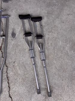 Adjustable Aluminum Underarm Crutches Pair