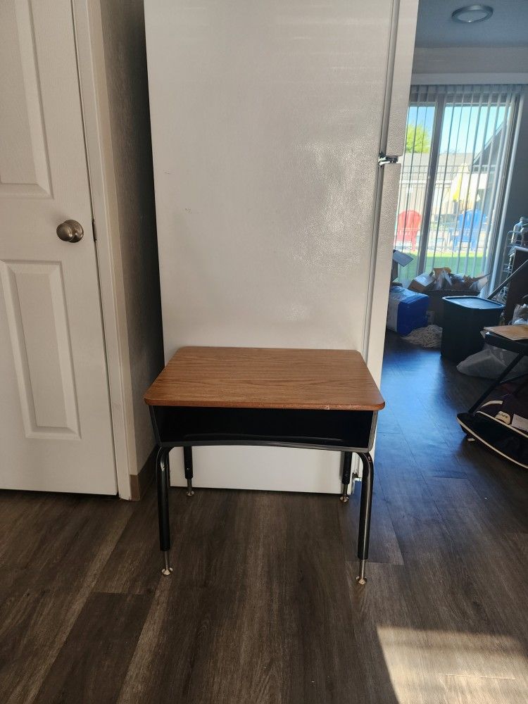 School Desk