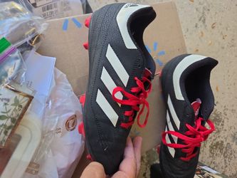 Adidas size 6 cleats