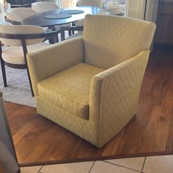 Yellow/green Muted Color Swivel Chair 