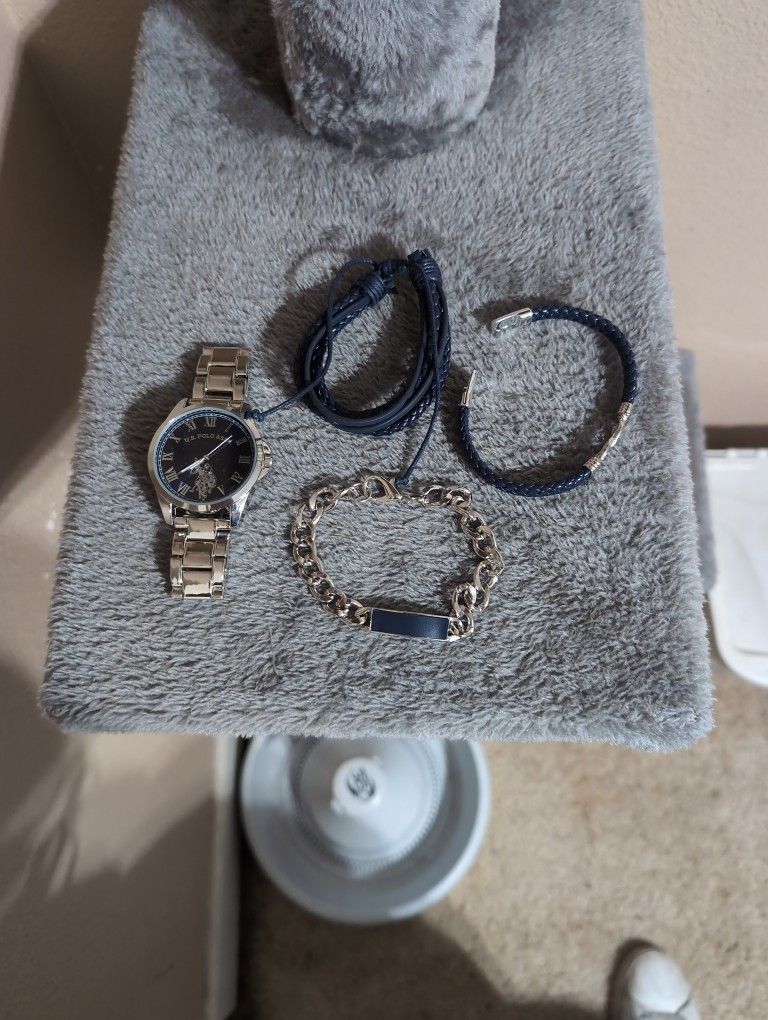 Navy Blue Wrist Accessories