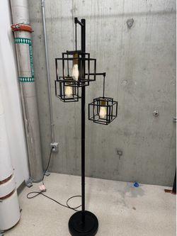 Floor lamp