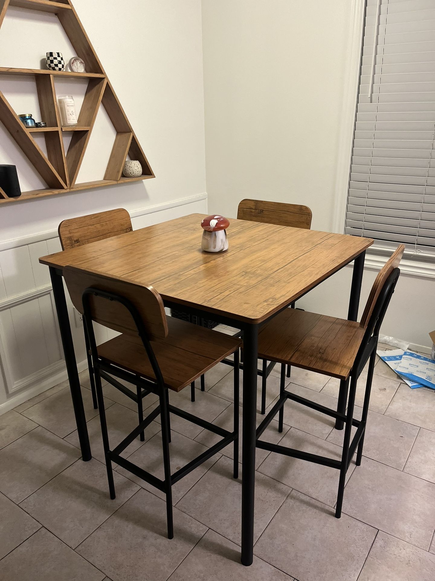 High-top Kitchen Table and Chairs