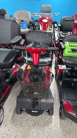 Four wheel mobility scooter bike drive
