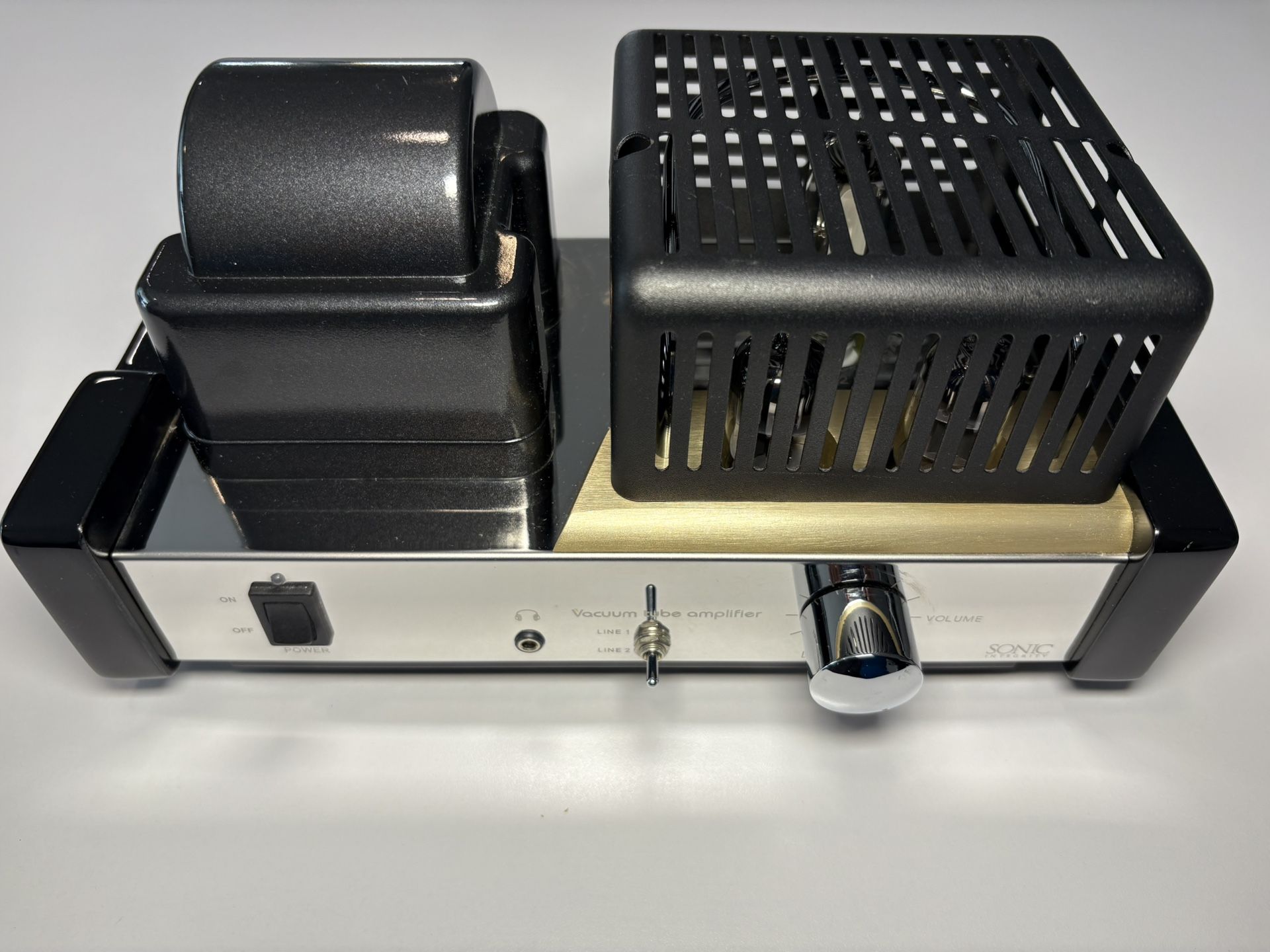 Sonic Integrity Tube Integrated Amplifier