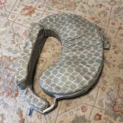 My Brest Friend Nursing Pillow