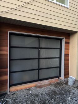 9x7 Insualted Modern Garage Door