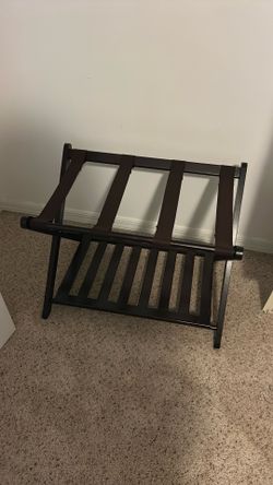 Luggage Stands (3)
